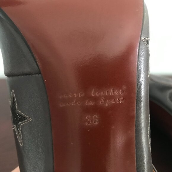 Chie Mihara | Yonaka Star Mary Jane Pumps - Picture 6 of 12